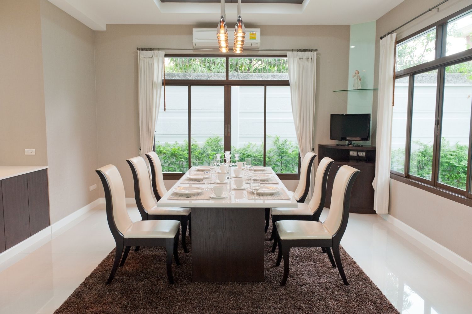 Ide Desain Ruang Makan Modern Yang Menawan